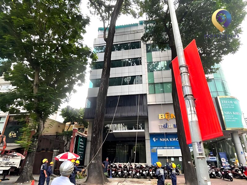 Tòa nhà 49 Mạc Đĩnh Chi